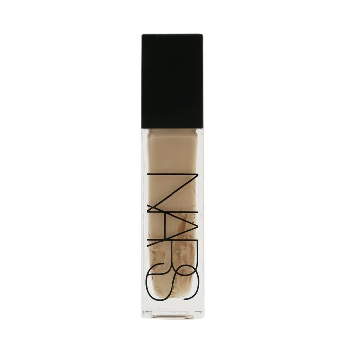 NARS Natural Radiant Longwear Foundation -
