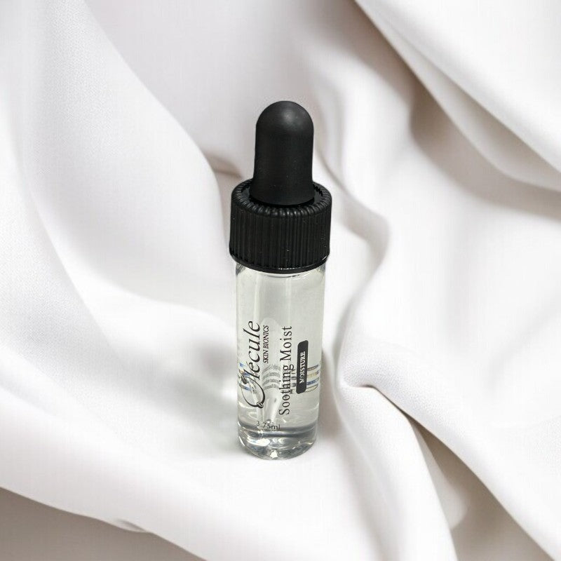 Olecule Soothing Moist 3.75ml (Sample)