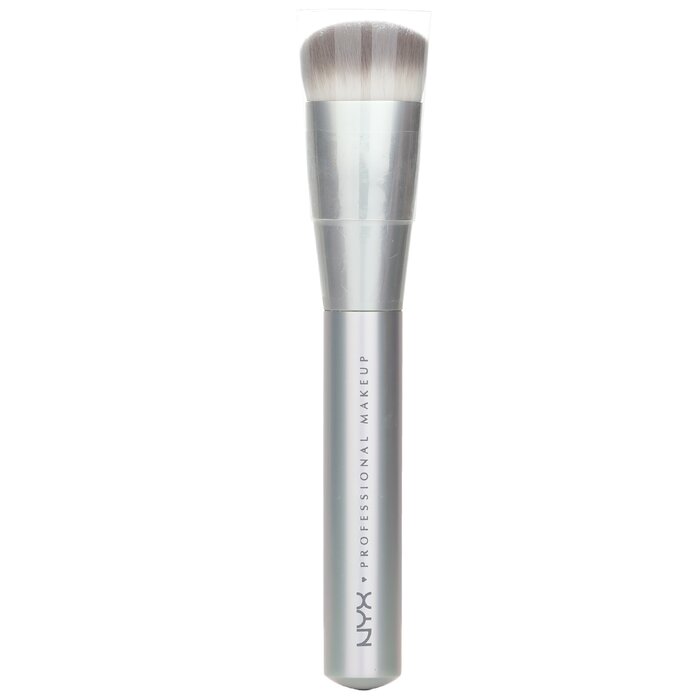 NYX Holographic Halo Sculpting Buffing Brush 1PC